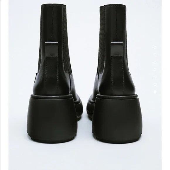 Zara Lug Sole Heeled Leather Ankle Boots Black - 6½ - Picture 2 of 7